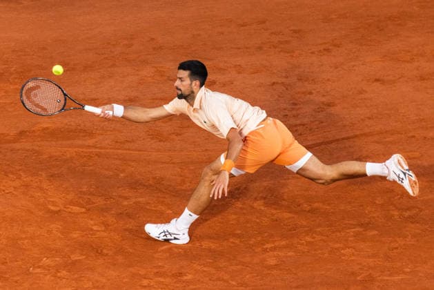 2026 French Open - Day One Novak Djokovic competes in his men s singles match against Giovanni Mpetshi Perricard on day 1 of the French Open tennis tournament on Court Philippe-Chatrier at the Roland-Garros Complex in Paris, France. Paris France  Copyright: xIbrahimxEzzatx originalFilename:ezzat-notitle260524_npNLW.jpg