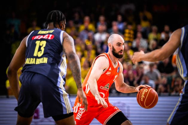 24 05 2026, Rasta Dome, Vechta Basketball, easyCredit Bundesliga, Playoffs quarterfinals, Rasta Vechta vs ALBA Berlin Tommy Kuhse 12 Vechta