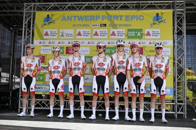 Pauwels Sauzen-Altez Industriebouw Cycling Team riders pictured ahead of the Antwerp Port Epic men s elite one day cycling race, 196,4 km in and around Antwerp, Monday 25 May 2026. TOM GOYVAERTS TomxGoyvaerts  x174988615x