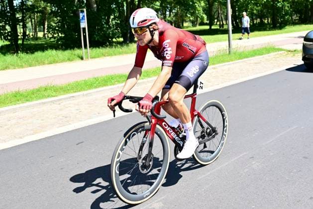 Antwerp Port Epic 2026 Cycling Race ANTWERPEN, BELGIUM - MAY 25 : Van Sintmaartensdijk Roel (NED) of Lotto Intermarche in action during the 9th edition of Antwerp Port Epic an UCI Class 1.1 one day cycling road race for Men Elite of km with start in Antwerpen and finish in Antwerpen on May 25, 2026 in Antwerpen, Belgium, 25 05 2026 ( Motordriver Pieter Vanherzele - Antwerpen Belgium  Copyright: xPeterxDexVoechtx