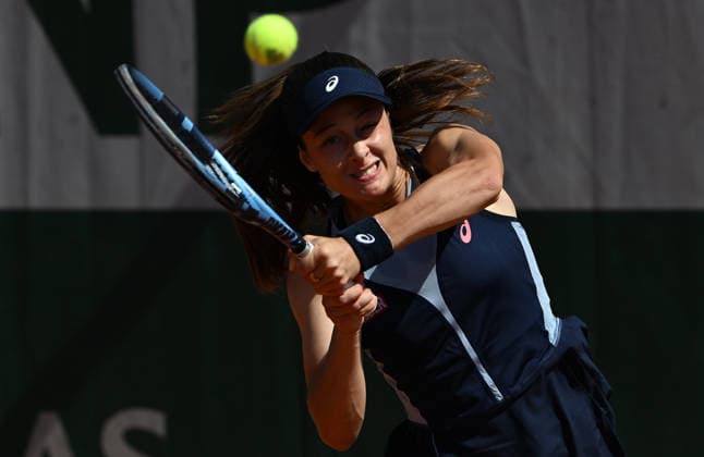2026 French Open, Roland-Garros - Day 2 PARIS, FRANCE - MAY 25: Daria Kasatkina (not seen) of Australia in action against Zeynep Sonmez of Turkiye during the Women s Singles first round match on Day Two of the 2026 French Open at Roland Garros Stadium on May 25, 2026 in Paris, France. Burak Akbulut Anadolu Paris France. Editorial use only. Please get in touch for any other usage.  Copyright: x2026xAnadoluxBurakxAkbulutx