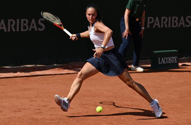 2026 French Open, Roland-Garros - Day 2 PARIS, FRANCE - MAY 25: Daria Kasatkina of Australia in action against Zeynep Sonmez (not seen) of Turkiye during the Women s Singles first round match on Day Two of the 2026 French Open at Roland Garros Stadium on May 25, 2026 in Paris, France. Burak Akbulut Anadolu Paris France. Editorial use only. Please get in touch for any other usage.  Copyright: x2026xAnadoluxBurakxAkbulutx