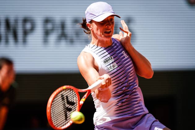May 25, 2026, Paris, France, France: Iga SWIATEK of Poland during the second day of the Roland-Garros 2026, French Open 2026, Grand Slam tennis tournament at Roland-Garros Stadium on May 25, 2026 in Paris, France. Paris France - ZUMAm308 20260525_zsp_m308_001 Copyright: xMatthieuxMirvillex