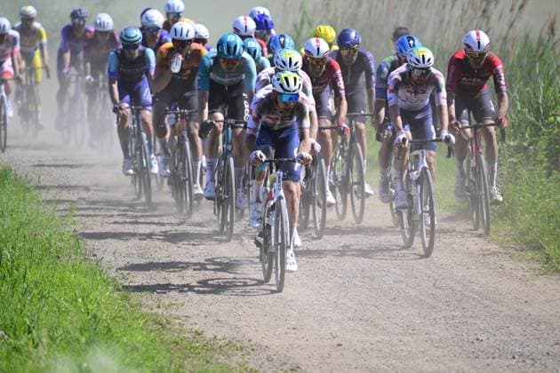 The pack of riders pictured in action during the Antwerp Port Epic men s elite one day cycling race, 196,4 km in and around Antwerp, Monday 25 May 2026. TOM GOYVAERTS TomxGoyvaerts  x175004871x