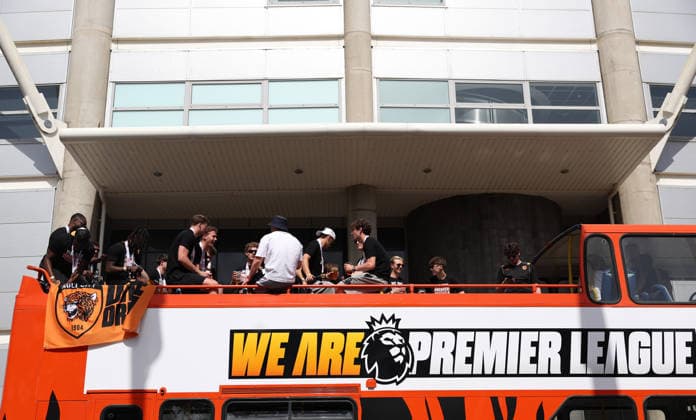 Hull Bus Parade Hull City players enter one of buses outside the MKM stadium before the Hull City Bus Parade on the streets of Hull, England after being promoted to the Premier League in the Sky Bet Championship Play-Off Final on Saturday 23rd May 2026. 25 05 2026 UK Newspapers OUT Copyright: xAndyxSumnerx FIL-23472-0064