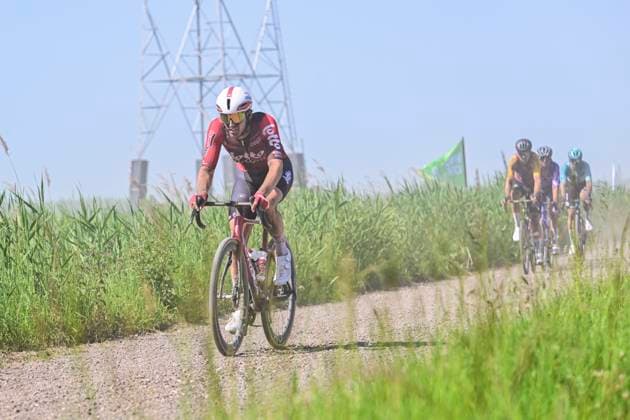 Antwerp Port Epic 2026 Cycling Race ANTWERPEN, BELGIUM - MAY 25 : Rider of Team Lotto Intermarche in action during the 9th edition of Antwerp Port Epic an UCI Class 1.1 one day cycling road race for Men Elite of km with start in Antwerpen and finish in Antwerpen on May 25, 2026 in Antwerpen, Belgium, 25 05 2026 ( Motordriver Pieter Vanherzele - Antwerpen Belgium  Copyright: xPeterxDexVoechtx