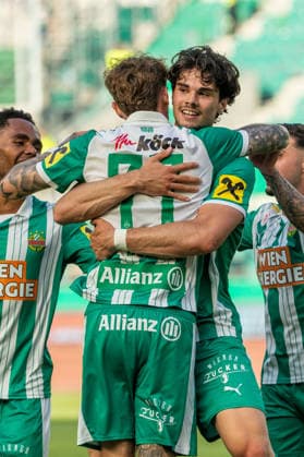 SOCCER - BL, Rapid vs Ried VIENNA,AUSTRIA,25.MAY.26 - SOCCER - ADMIRAL Bundesliga, Europacup play off, SK Rapid Wien vs SV Ried. Image shows the rejoicing of Bendeguz Bolla and Jakob Schoeller (Rapid).  GEPAxpictures xPhilippxBrem