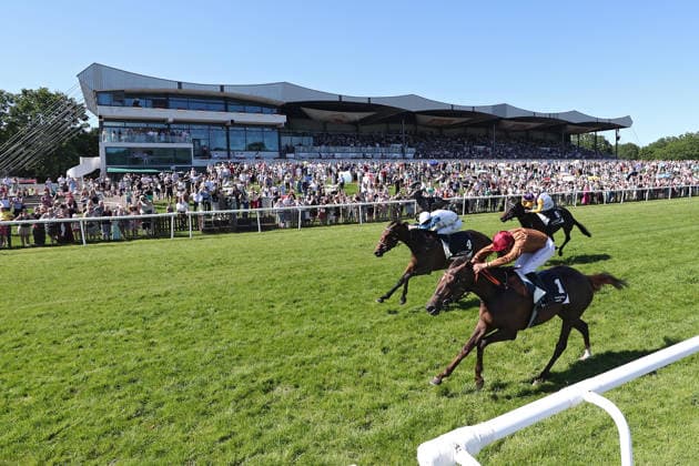 25 05 2026, Hanover, Lower Saxony, GER Alpenveilchen with Bauyrzhan Murzabayev wins at Hanover racecourse, Neue Bult 260525D975HANNOVER JPG