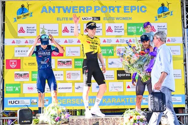 Antwerp Port Epic 2026 Cycling Race ANTWERPEN, BELGIUM - MAY 25 : De Bondt Dries (BEL) of Team Jayco AlUla, Hagenes Per Strand (NOR) of Team Visma Lease a Bike, Miquel Pau (ESP) of Bahrain - Victorious on the podium during the 9th edition of Antwerp Port Epic an UCI Class 1.1 one day cycling road race for Men Elite of km with start in Antwerpen and finish in Antwerpen on May 25, 2026 in Antwerpen, Belgium, 25 05 2026 ( Motordriver Pieter Vanherzele - Antwerpen Belgium  Copyright: xPeterxDexVoechtx