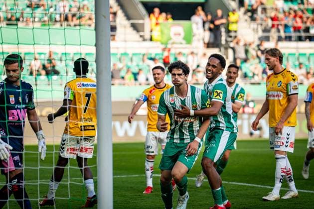 SOCCER - BL, Rapid vs Ried VIENNA,AUSTRIA,25.MAY.26 - SOCCER - ADMIRAL Bundesliga, Europacup play off, SK Rapid Wien vs SV Ried. Image shows the rejoicing of Jakob Schoeller and Petter Nosa Dahl (Rapid) as well as the disappointment of Andreas Leitner and Oliver Steurer (Ried).  GEPAxpictures xKevinxHackner