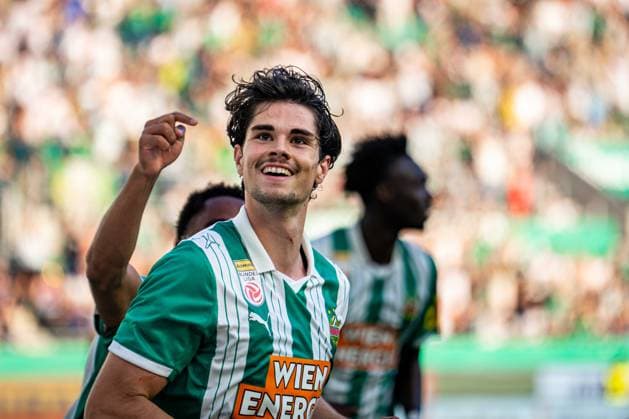 SOCCER - BL, Rapid vs Ried VIENNA,AUSTRIA,25.MAY.26 - SOCCER - ADMIRAL Bundesliga, Europacup play off, SK Rapid Wien vs SV Ried. Image shows the rejoicing of Jakob Schoeller and Petter Nosa Dahl (Rapid).  GEPAxpictures xKevinxHackner