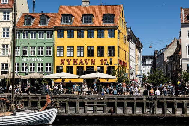Royal Run In Copenhagen A view of the Nyhavn district during the Royal Run in Copenhagen, Denmark, on May 25, 2026. This is the eighth time the Royal Run is held across the country. Royal Run 2026 has the highest number of registered participants ever, with 112,450 registered in the five host cities. Copenhagen Denmark  Copyright: xKristianxTuxenxLadegaardxBergx originalFilename:berg-royalrun260525_np1HV.jpg