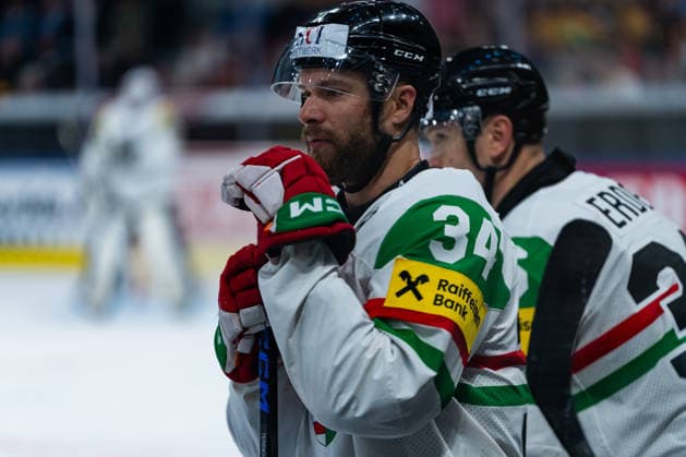 ZURICH, SWITZERLAND - MAY 25: Istvan Terbocs (Hungary, 34) during the Preliminary Round - Group A Match 47 between United States and Hungary at the IIHF Ice hockey, Eishockey World Championship, WM, Weltmeisterschaft 2026, Swiss Life Arena on May 25, 2026 in Zurich, Switzerland. Zurich Switzerland Copyright: xTimoxSteinx
