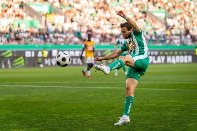 SOCCER - BL, Rapid vs Ried VIENNA,AUSTRIA,25.MAY.26 - SOCCER - ADMIRAL Bundesliga, Europacup play off, SK Rapid Wien vs SV Ried. Image shows Louis Schaub (Rapid).  GEPAxpictures xKevinxHackner