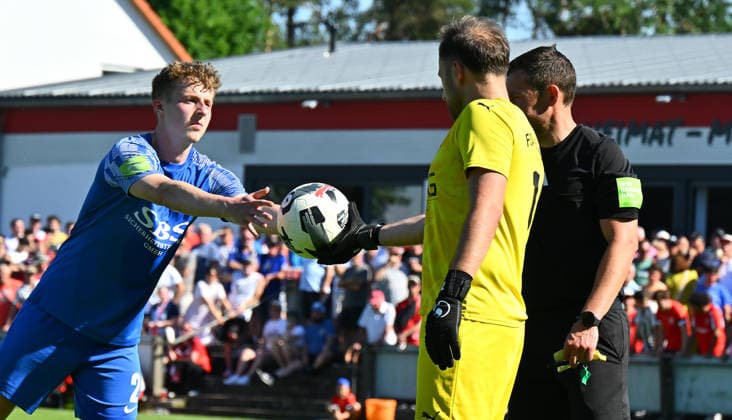 25 05 2026 Soccer season 2025 2026 Relegation Oberliga Bayernliga Bayernliga Landesliga FSV Stadeln FC Eintracht Münchberg xwoxzix Sven Hofmann 2, FC Eintracht Münchberg Tugay Akbakla 1, FSV Stadeln