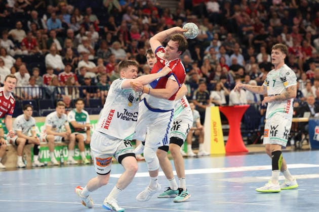 Handball Daikin Handball Bundesliga 2025 2026 Handball Sport Verein Hamburg vs FA Göppingen Oskar Neudeck Goeppingen , Andreas Magaard Hamburg , Barclays Arena Hamburg