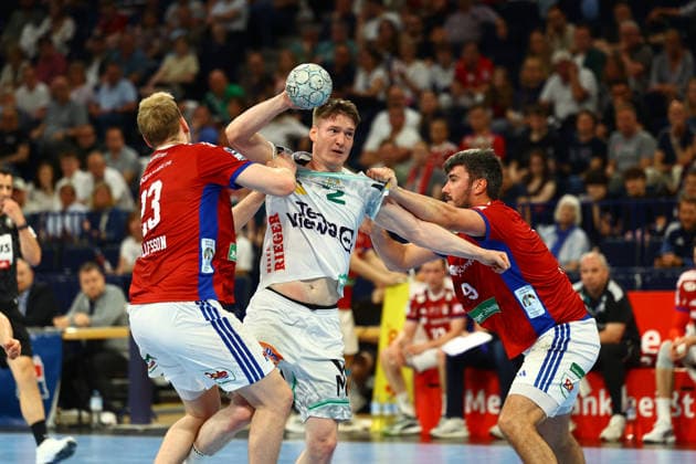 Handball I Men I Season 2025 2026 I Bundesliga I 32 Matchday I HSV Hamburg FRISCH AUF Göppingen I 25 05 2026 Einar Thorsteinn Olafsson 23, HSV Hamburg Oskar Neudeck 2, Frisch Auf Göppingen Jacob Lassen 9, HSV Hamburg Hamburg Barclaycard Arena Hamburg Germany Copyright: xLobeca RalfxHomburgx