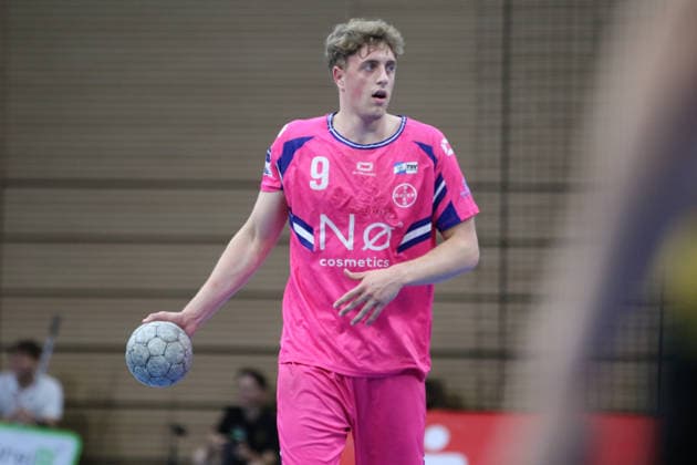 25 05 2026 Handball Men 2025 2026 2 Handball Bundesliga 32 Matchday HC Elbflorenz 2006 TSV Bayer Dormagen BallsportArena Dresden Florian Boehnert Dormagen, 9, pink on the ball Dresden Saxony Germany