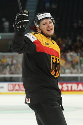 25 05 2026 Swiss Life Arena Zurich , SWITZERLAND, Mens Ice Hockey IIHF World Championship Zurich 2026 Group A GER GBR Goal celebration Alexander Karachun GER after scoring 1 0
