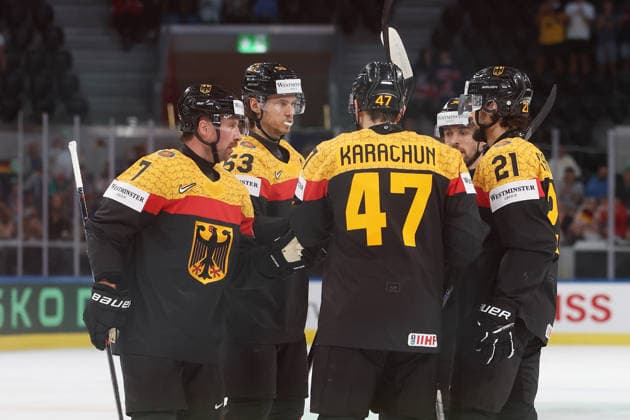 25 05 2026 Swiss Life Arena Zurich , SWITZERLAND, Mens Ice Hockey IIHF World Championship Zurich 2026 Group A GER GBR Goal celebration vl Maximilian Kastner, Moritz Seider, Alexander Karachun and Nicolas Krammer GER after the goal for 3 0