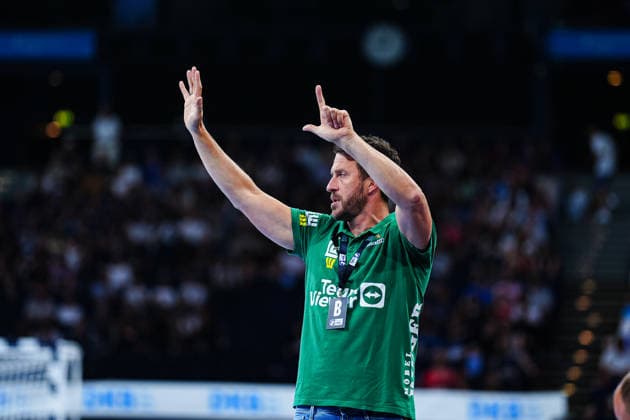 Ben Matschke Frisch Auf Goeppingen, Coach GER, Handball Sport Verein Hamburg vs Frisch Auf Goeppingen, Handball, 1 Bundesliga, Matchday 32, Season 2025 2026, 25 05 2026 GER, Handball Sport Verein Hamburg vs Frisch Auf Goeppingen, Handball, 1 Bundesliga, Matchday 32, Season 2025 2026, 25 05 2026 Hamburg Copyright: xEibner-Pressefoto MarcelxvonxFehrnx EP_MFN