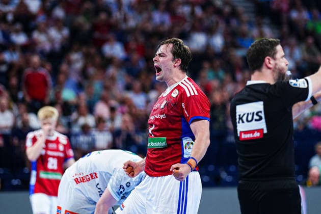 Jubel Andreas Magaard Handball Sport Verein Hamburg, 04 GER, Handball Sport Verein Hamburg vs Frisch Auf Goeppingen, Handball, 1 Bundesliga, Matchday 32, Season 2025 2026, 25 05 2026 GER, Handball Sport Verein Hamburg vs Frisch Auf Goeppingen, Handball, 1 Bundesliga, Matchday 32, Season 2025 2026, 25 05 2026 Hamburg Copyright: xEibner-Pressefoto MarcelxvonxFehrnx EP_MFN