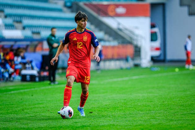 UEFA Under-17 European Championship, EM, Europameisterschaft Estonia 2026 Arnau Cases in action during the UEFA Under-17 European Championship Group-A match between Estonia U-17 vs Spain U-17 national teams, Tallinn Estonia 25.05.2026 Tallinn A Le Coq Arena Estonia Copyright: xMaurixLevandix