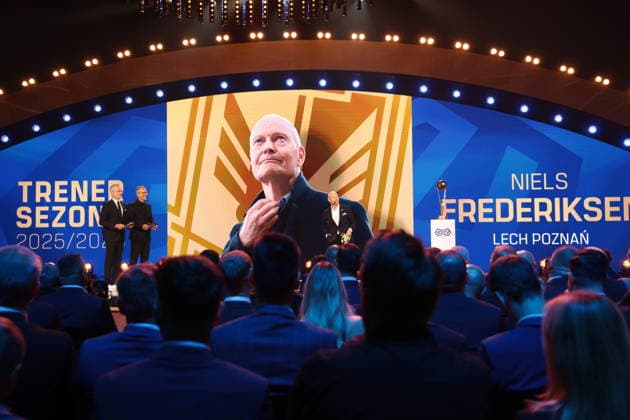 2026.05.25 Warszawa pilka nozna ekstraklasa Gala Ekstraklasy 2026 N z Niels Frederiksen Trener sezonu Foto Przemyslaw Szyszka PressFocus 2026.05.25 Warszawa Football - Ekstraklasa Awards Gala 2026 Gala Ekstraklasy 2026 Niels Frederiksen Trener sezonu Credit: Przemyslaw Szyszka PressFocus NEWSPIX.PL --- newspix.pl 
