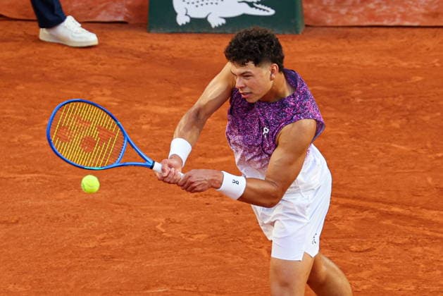 2026.05.25 Paryz Tenis French Open Roland Garros 2026 Daniel Merida - Ben Shelton N z Ben Shelton Foto Pawel Andrachiewicz PressFocus 2026.05.25 Paris Tennis - French Open Roland Garros 2026 Daniel Merida - Ben Shelton Ben Shelton Credit: Pawel Andrachiewicz PressFocus NEWSPIX.PL --- newspix.pl 