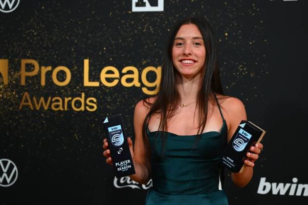 Pro League Awards 2026 ANTWERPEN, BELGIUM - MAY 25 : Aurelie Reynders (OH Leuven) Nieuwsblad Talent of the Season and Player of the Season during the Pro League Award on May 25, 2026 in Antwerpen, Belgium, 25 05 2026 Antwerpen Belgium  Copyright: xVincentxKalutx