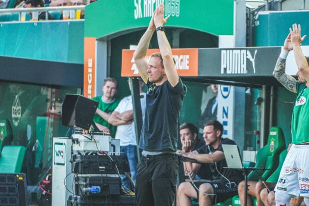 Football Austria, Admiral Bundesliga European Cup Playoff Final ECL 2025 2026, SK Rapid Vienna vs SV Oberbank Ried Allianz Stadium Weststadion, Vienna Hütteldorf Maximilian Senft SV Oberbank Ried, Coach Copyright: xLukasxBierederx