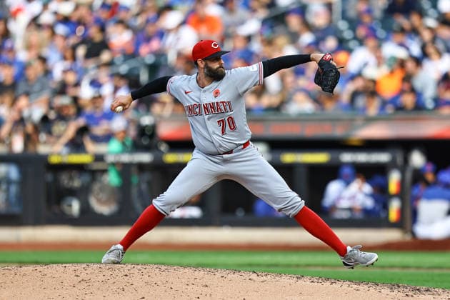 MLB, Baseball Herren, USA Cincinnati Reds Vs. New York Mets Cincinnati Reds pitcher Tejay Antone 70 throws during the seventh inning of the baseball game against the New York Mets at Citi Field in Corona, New York, on May 25, 2026. Flushing New York United States  Copyright: xGordonxDonovanx originalFilename:donovan-mlbcinci260525_npRKD.jpg