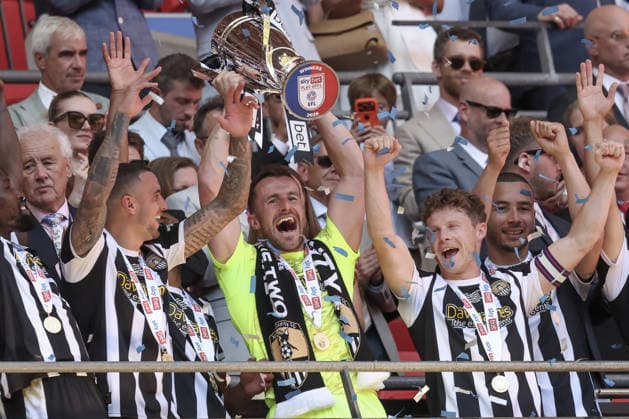Notts County v Salford City, EFL Sky Bet League 2, Play Off Final James Belshaw of Notts County lifts the trophy during the EFL Sky Bet League 2 Play Off Final match between Notts County and Salford City at Wembley Stadium, London, UK on 25 May 2026. Editorial use only DataCo restrictions apply See www.football-dataco.com , Copyright: xJezxTighex PSI-24292-0114