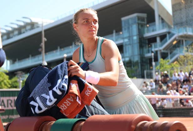 ROLAND GARROS 2026 Thierry Larret MAXPPP - PARIS (75) 26 05 2026 Thierry Larret Maxppp. Tennis. Roland Garros 2026. Internationaux de France de tennis. Stade Roland Garros, Paris (75). Le 26 Mai. Court N6 : Donna VEKIC (CRO) vs Alice TUBELLO (FRA). PARIS (75) STADE ROLAND GARROS PARIS ILE DE FRANCE FRANCE  Copyright: xMAXPPPxThierryxLarretx TLR202605261707 TLR202605261707
