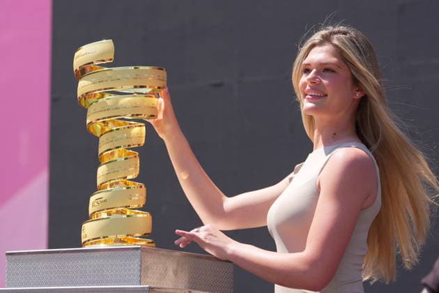 The trophy (trofeo senza fine) during Stage 16 of the Giro d™Italia from Bellinzona to Cari Swiss, Tuesday May 26, 2026  Copyright: xSpada LaPressex