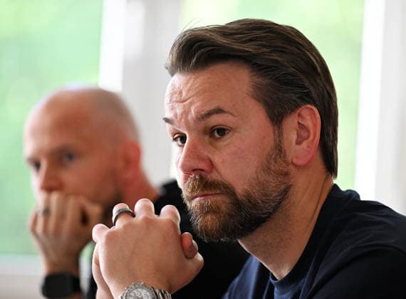 26 05 2026, xophax, Fußball 1 Bundesliga, 1 FC Koeln , 1 FC Köln , Media round after the end of the season Coach Rene Wagner and Managing Director Sport Thomas Kessler , right Koeln