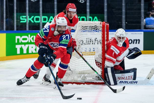 260526 Andreas Martinsen of Norway during the 2026 IIHF Ice Hockey World Championship match between Norway and Denmark on May 26, 2026 in Fribourg Photo Jesper Zerman BILDBYRAN kod JZ JZ0731 ishockey ice hockey ishockey vm 2026 vm 2026 iihf world championship norge norway danmark denmark bbeng norge norway danmark denmark  Copyright: JESPERxZERMAN BB260526JZ005