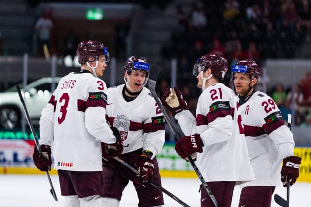 ZURICH, SWITZERLAND - MAY 26: Sandis Vilmanis (Latvia, 23) and team during theri 7:1 goal celebration during the Preliminary Round - Group A Match 51 between Hungary and Latvia at the IIHF Ice hockey, Eishockey World Championship, WM, Weltmeisterschaft 2026, Swiss Life Arena on May 26, 2026 in Zurich, Switzerland. Zurich Switzerland Copyright: xTimoxSteinx