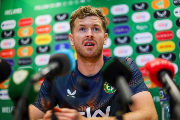 Football, Ireland national team, training and press conference