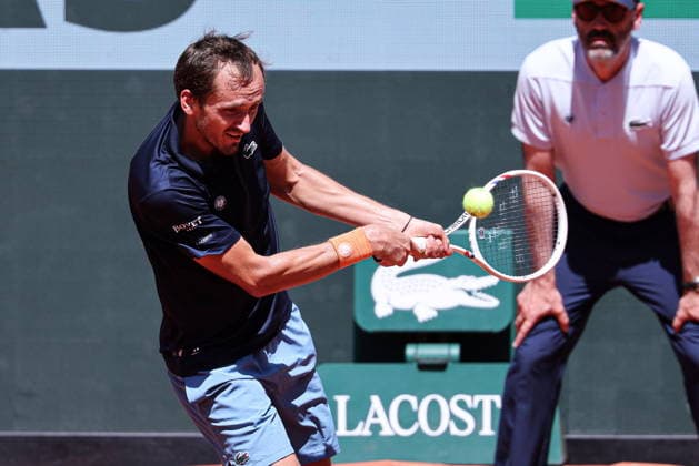 2026.05.26 Paryz Tenis French Open Roland Garros 2026 Adam Walton - Daniil Medvedev N z Daniil Medvedev Foto Pawel Andrachiewicz PressFocus 2026.05.26 Paris Tennis - French Open Roland Garros 2026 Adam Walton - Daniil Medvedev Daniil Medvedev Credit: Pawel Andrachiewicz PressFocus NEWSPIX.PL --- newspix.pl 