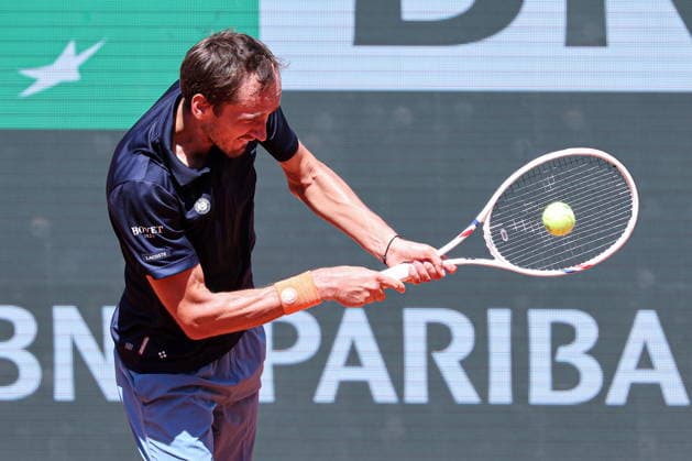 2026.05.26 Paryz Tenis French Open Roland Garros 2026 Adam Walton - Daniil Medvedev N z Daniil Medvedev Foto Pawel Andrachiewicz PressFocus 2026.05.26 Paris Tennis - French Open Roland Garros 2026 Adam Walton - Daniil Medvedev Daniil Medvedev Credit: Pawel Andrachiewicz PressFocus NEWSPIX.PL --- newspix.pl 