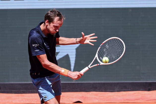 2026.05.26 Paryz Tenis French Open Roland Garros 2026 Adam Walton - Daniil Medvedev N z Daniil Medvedev Foto Pawel Andrachiewicz PressFocus 2026.05.26 Paris Tennis - French Open Roland Garros 2026 Adam Walton - Daniil Medvedev Daniil Medvedev Credit: Pawel Andrachiewicz PressFocus NEWSPIX.PL --- newspix.pl 