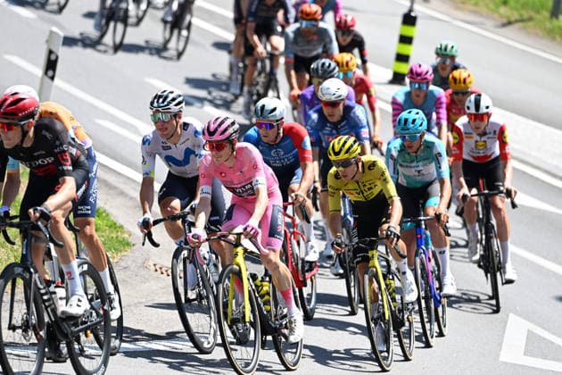 26-05-2026 Giro D italia; Tappa 16 Bellinzona - Cari; 2026, Visma - Lease A Bike; Vingegaard, Jonas; Piganzoli, Davide; Biasca; 