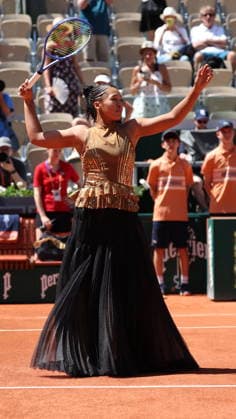 ROLAND GARROS 2026 Thierry Larret MAXPPP - PARIS (75) 26 05 2026 Thierry Larret Maxppp. Tennis. Roland Garros 2026. Internationaux de France de tennis. Stade Roland Garros, Paris (75). Le 26 Mai. Court Suzanne LENGLEN : Laura SIEGEMUND (GER) vs Naomie OSAKA (JPN). PARIS (75) STADE ROLAND GARROS PARIS ILE DE FRANCE FRANCE  Copyright: xMAXPPPxThierryxLarretx TLR202605262228 TLR202605262228