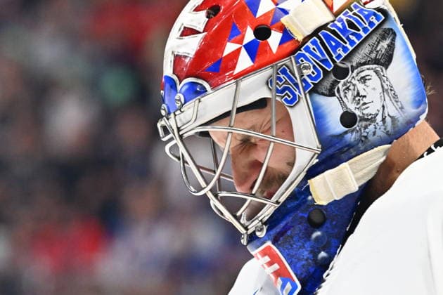 Goalkeeper Samuel Hlavaj of Slovakia during the IIHF World Championship, WM, Weltmeisterschaft Group B match Sweden vs Slovakia on May 26, 2026, Fribourg, Switzerland. (CTKxPhoto RadekxPetrasek) CTKPhotoP2026052606878  CTKPhotoP2026052606878