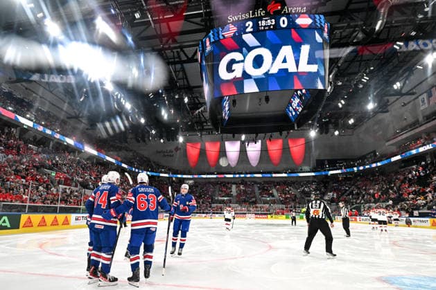 ZURICH, SWITZERLAND - MAY 26: USA celebrate a goal during the 2026 IIHF Ice hockey, Eishockey World Championship, WM, Weltmeisterschaft Switzerland game between USA and Austria at Swiss Life Arena on May 26, 2026 in Zurich, Zurich. Zurich Swiss Life Arena Zurich Switzerland *** ZURICH, SWITZERLAND MAY 26 USA celebrate a goal during the 2026 IIHF Ice Hockey World Championship Switzerland game between USA and Austria at Swiss Life Arena on May 26, 2026 in Zurich, Zurich Zurich Swiss Life Arena Zurich Switzerland Copyright: xJustPictures.ch AndreaxBrancax jp-en-EuSpIm-JP7_ANB_USA_Aut_26052026_2664