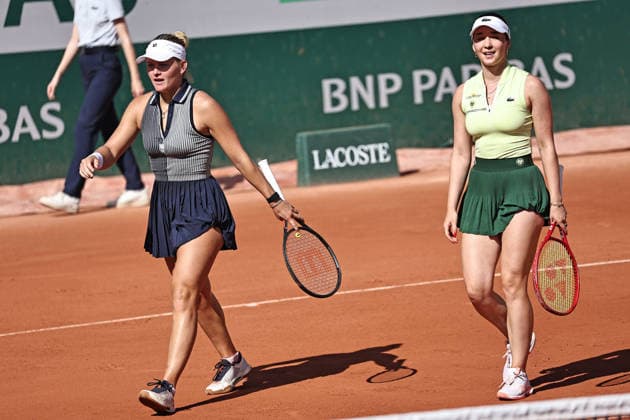 Eva Lys, GER green , and Peyton Stearns, USA blue , during 2026 French Open womens doubles at Roland Garros, Paris, 26 05 2026