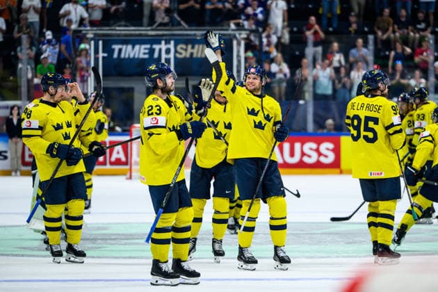 260526 Jacob Larsson of Sweden celebrates after the 2026 IIHF Ice Hockey World Championship match between Sweden and Slovakia on May 26, 2026 in Fribourg Photo Jesper Zerman BILDBYRAN kod JZ JZ0730 ishockey ice hockey ishockey vm 2026 vm 2026 iihf world championship sverige sweden slovakien slovakia bbeng jubel  Copyright: JESPERxZERMAN BB260526JZ097