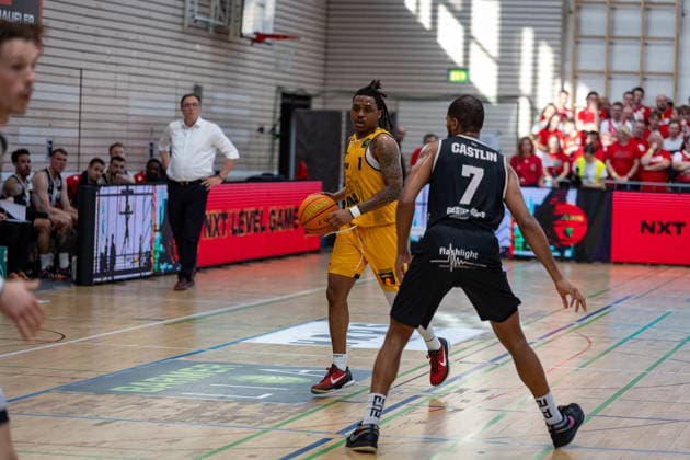 Phillip Montreal Russell Bozic Estriche Knights Kirchheim, 01 Kyle Anthony Castlin Giessen 46ers, 07 GER, Bozic Estriche Knights Kirchheim vs Giessen 46ers, BARMER 2 Basketball Bundesliga, Playoffs Semifinal Game 3, Season 2025 2026, 26 05 2026 GER, Bozic Estriche Knights Kirchheim vs Giessen 46ers, BARMER 2 Basketball Bundesliga, Playoffs Semifinal Game 3, Season 2025 2026, 26 05 2026 Goeppingen Copyright: xEibner-Pressefoto NinaxSanderx EP_NSR