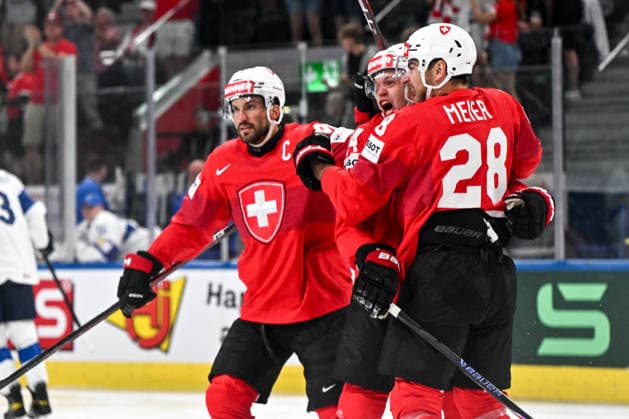 ZURICH, SWITZERLAND - MAY 26: Attilio Biasca of Switzerland C) celebrates his goal with Timo Meier of Switzerland R) during the 2026 IIHF Ice hockey, Eishockey World Championship, WM, Weltmeisterschaft Switzerland game between Switzerland and Finland at Swiss Life Arena on May 26, 2026 in Zurich, Zurich. Zurich Swiss Life Arena Zurich Switzerland *** ZURICH, SWITZERLAND MAY 26 Attilio Biasca of Switzerland C celebrates his goal with Timo Meier of Switzerland R during the 2026 IIHF Ice Hockey World Championship Switzerland game between Switzerland and Finland at Swiss Life Arena on May 26, 2026 in Zurich, Zurich Zurich Swiss Life Arena Zurich Switzerland Switzerland Copyright: xJustPictures.ch AndreaxBrancax jp-en-EuSpIm-JP7_ANB_SuiFin_26052026_7389